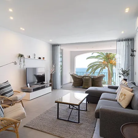 Tuhillo E1 Seaview Casasol Apartment *